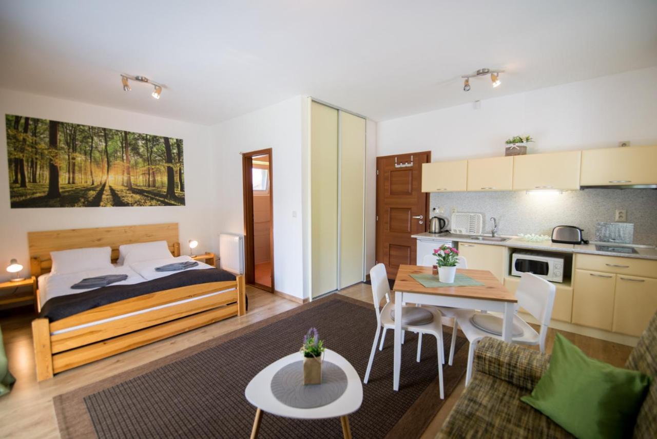 Apartmány Lipka Pavčina Lehota Exterior foto