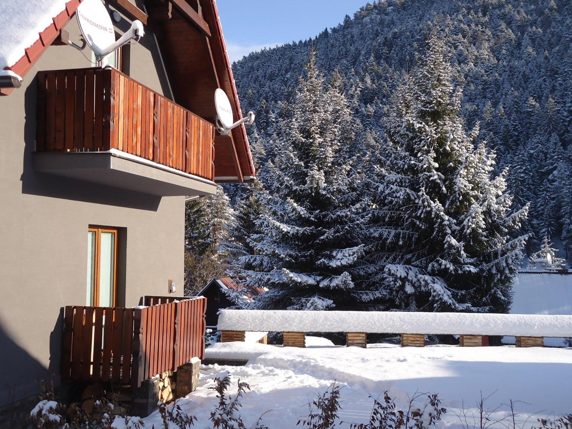 Apartmány Lipka Pavčina Lehota Exterior foto